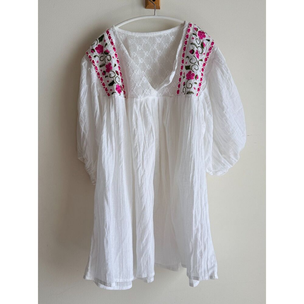 Pink & Green Embroidered Cotton Pueblo top - Medium/Large